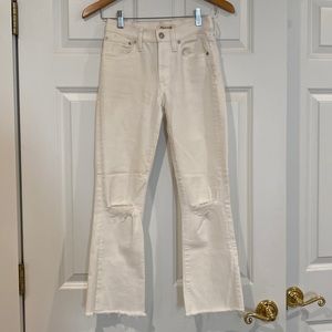 Madewell Cali-Denim White Denim, Distressed knees, Size 24